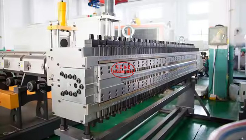 PP Hollow Sheet Extrusion Line (4)