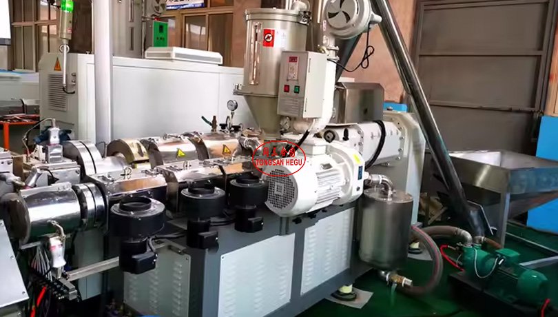 WPC Profile Machine (12)