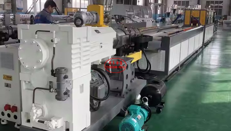 WPC Profile Machine (10)