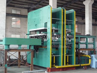 Frame type plate vulcanizer