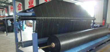 Characteristics and usage of woven geotextiles