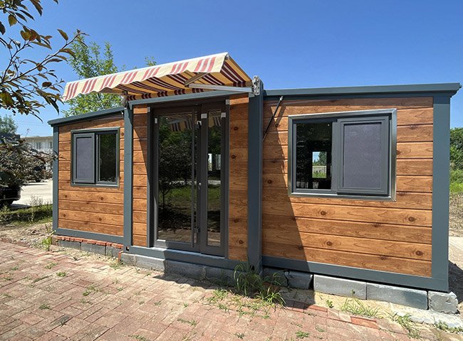 Luxury Extendable Modular Container House with Bedrooms and Living Room