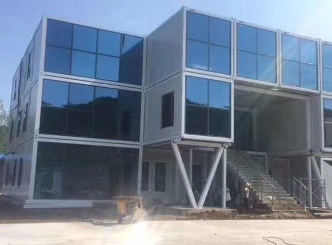 Flat Pack Container House Exterior