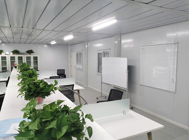 Flat Pack Container House with Steel and Sandwich Panel