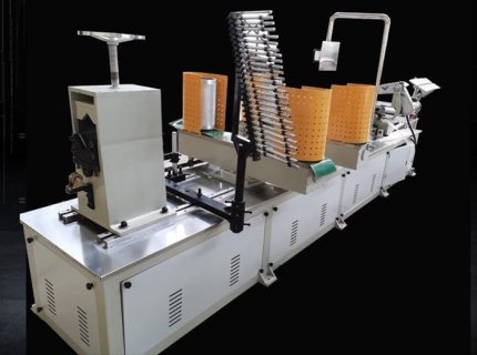 Máquina de núcleo de tubo de papel espiral de cuatro cabezas de 200 mm