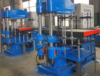 XLB-D 700x700mm/200 ton column vulcanizer