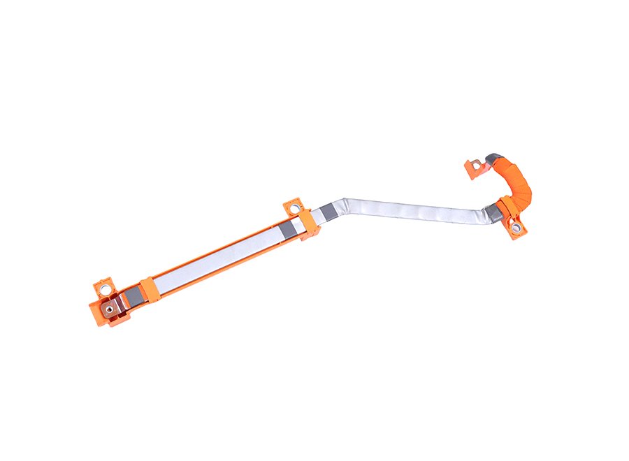 Reliable copper busbar connector for energy storage systems