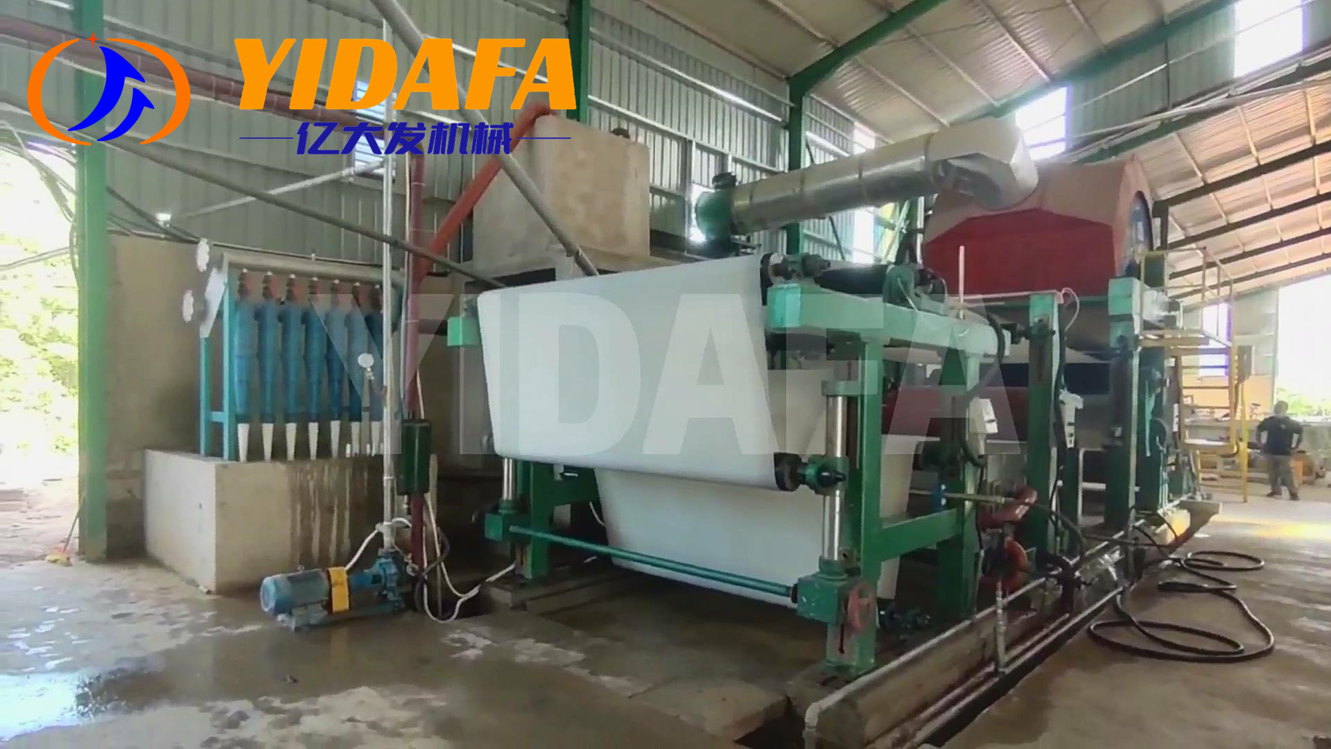 Wood paper machine Wood paper machine