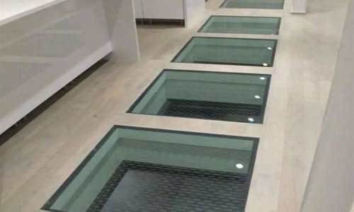 Vidrio laminado en suelo