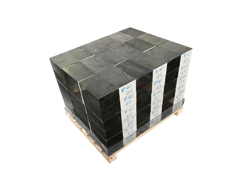 magnesia carbon brick (1)