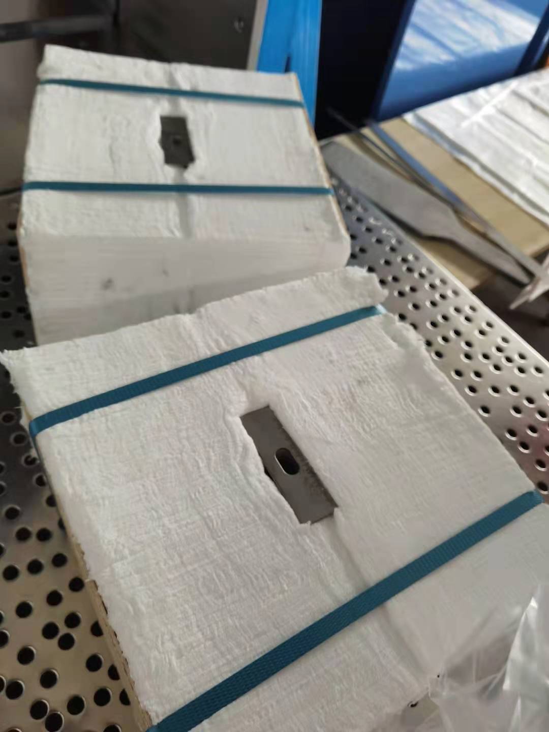 Ceramic fiber module