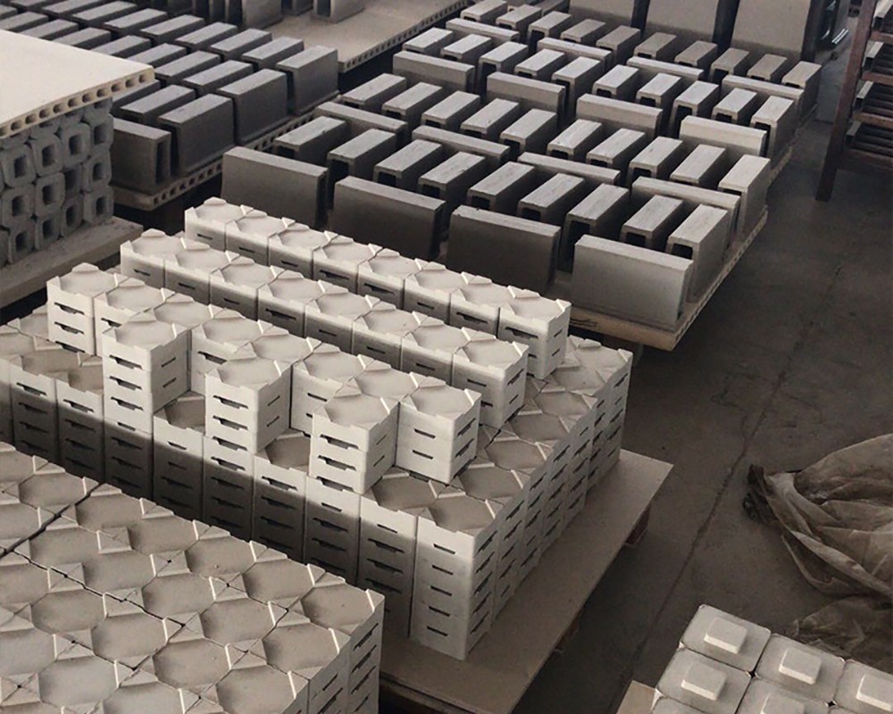 Kiln Furniture-Saggars & Crucibles (4)