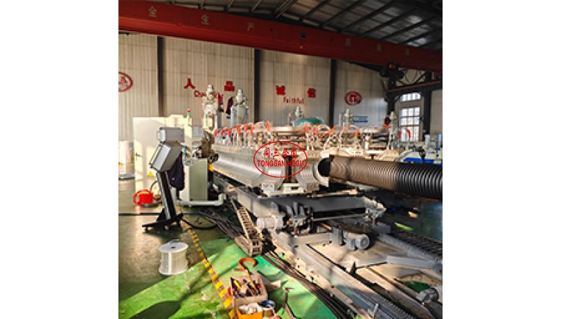 1挤出机+成型机