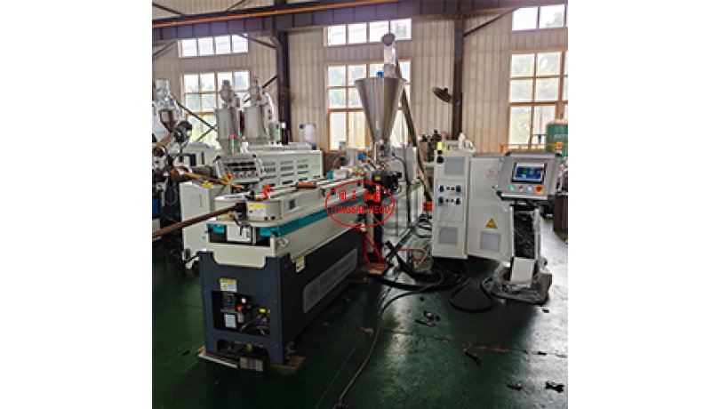 -挤出机+成型机