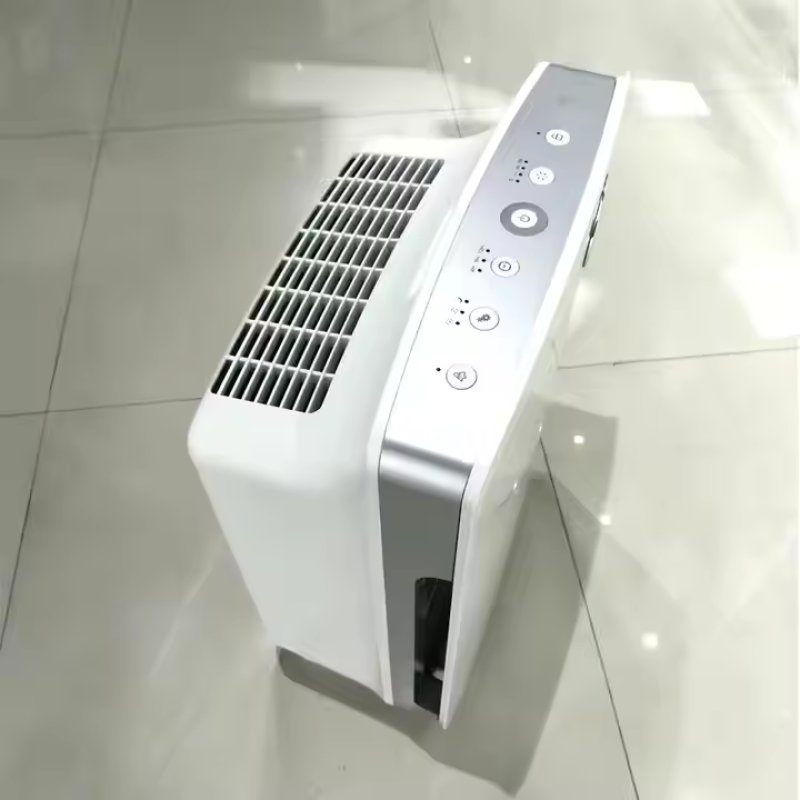 Car ozone generator deodorizer for smoke and dust