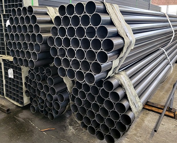 Carbon steel pipe