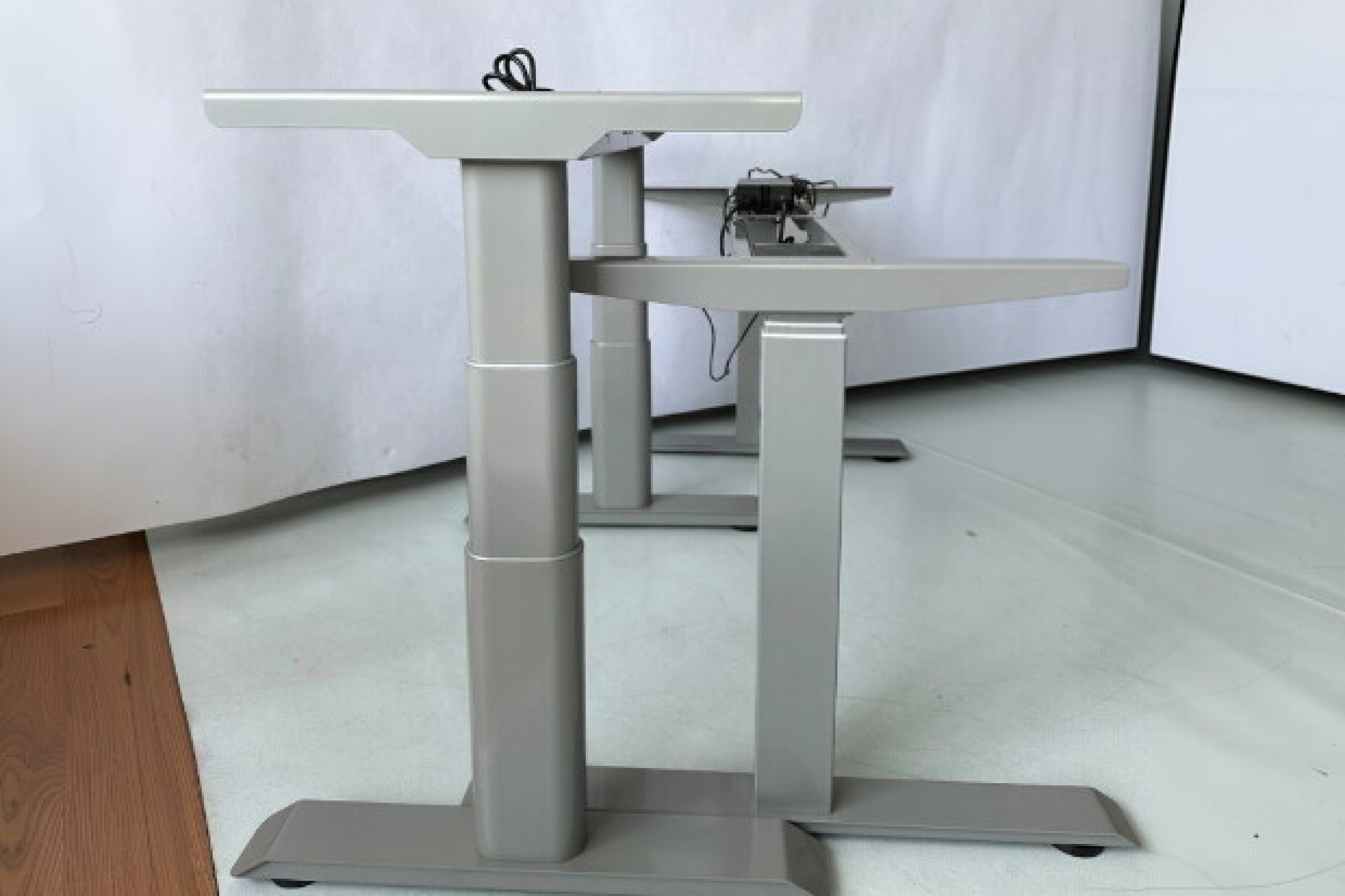 The Silent Engine of Ergonomics: Why Precision Steel Tubes Define Smart Desks