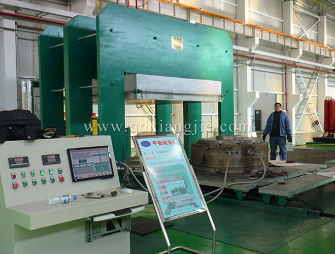 3000x3000-3000T frame vulcanizer