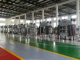 New Design Solid Tire Curing Press