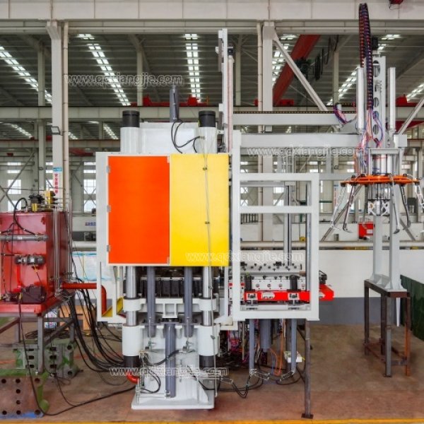 Solid Tire Vulcanizing Press