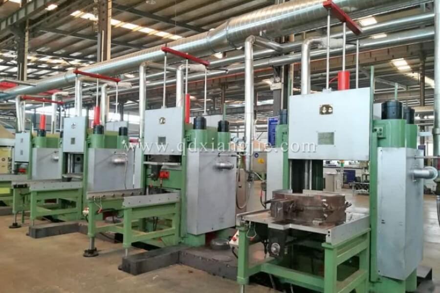 Column-Rubber-Vulcanizing-Press_05001