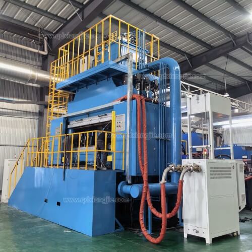 XiangjieRubberPress2