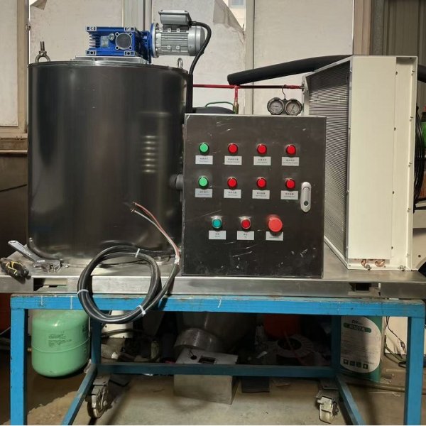 Hot Sale New Technology 0.3T Flake Ice Machine for Fishing