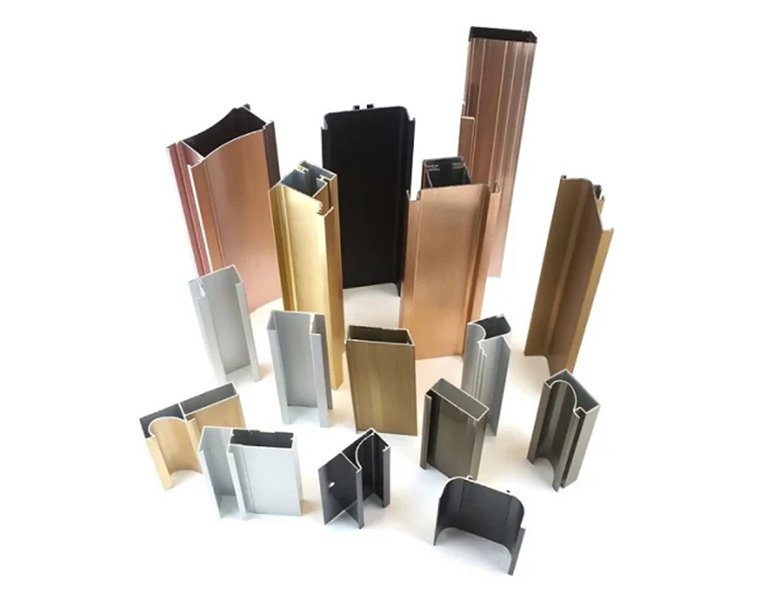 Profilés en aluminium personnalisés