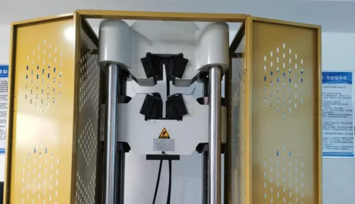 Tensile Test : A Key Experiment for Metal Properties