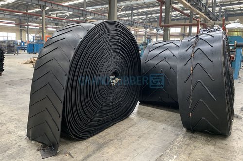 Cinta transportadora Chevron en V cerrada