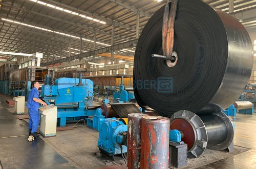 Banda transportadora resistente a productos químicos