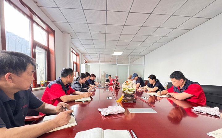 Enhancing Quality Control: Strategic Meeting on Production Management and Quality Assurance  