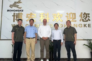 _0000_8277628a64aee252c1adb90651b0d39