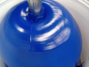 High temperature grease with cold technology