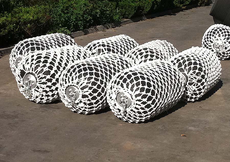 Tấm chắn bọt biển nhỏ bao gồm nắp thùng xích neo và tấm chắn nhỏ di động