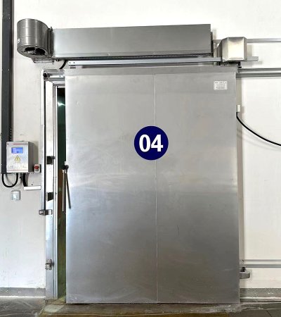 Customized PU Panel Sliding Cold Room Door with Aluminum Block