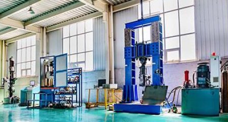 Vertical tensile testing machine