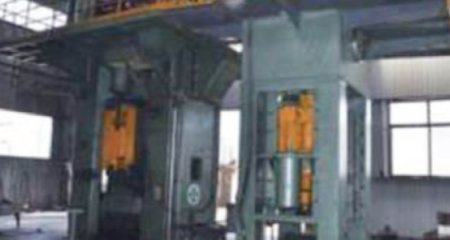 Forged Press 2500 tons