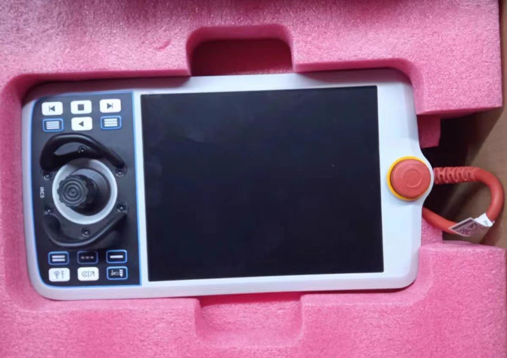 New ABB robot teaching pendant DSQC3120