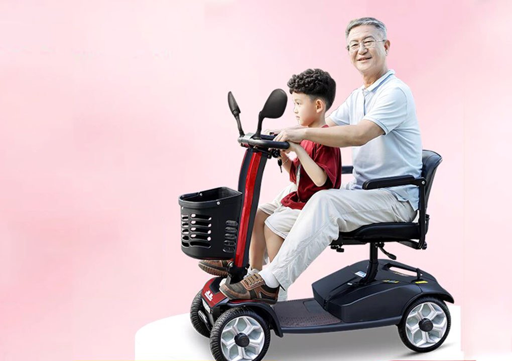 Phoenix four wheel scooter for the elderly