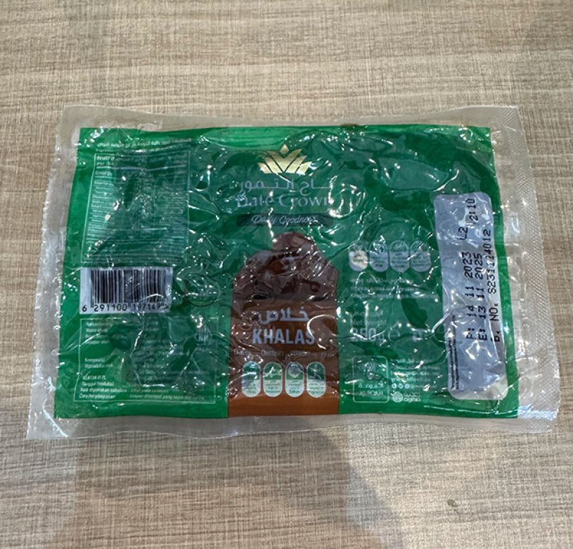 Arabian dates thermoformed stretch film vacuum packaging
