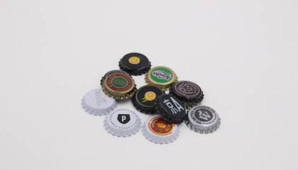The production process strictly implements the standards metal crown cap for beer