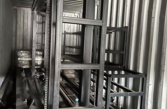 شحن ماكينة إنتاج ألواح الإسفنج (Slabstock) الأفقية المستمرة عالية الجودة إلى المملكة العربية السعودية.
