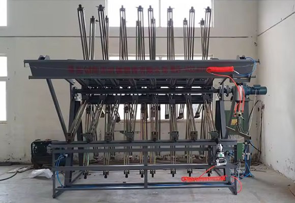 Windmill type wood composer composser hydraulic clamp carrier machine