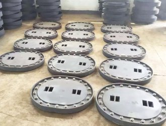 Type A Marine Manhole Covers For Ship Deck Fitting-sinostar marine equipment