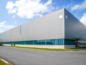 Diverse Steel Structure Workshops &Plants for Various industries