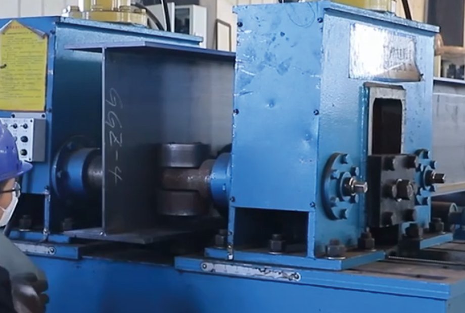 Straightening Machine