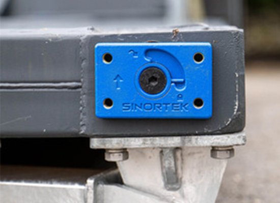 Container Clamps|Heavy-Duty Container Clamps|Lifting Container Clamps ...