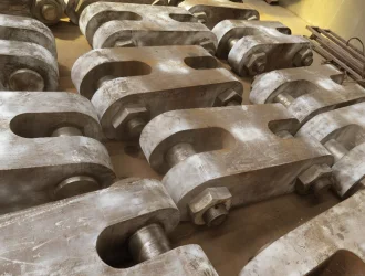 LTM Round Pin End Joining Shackle