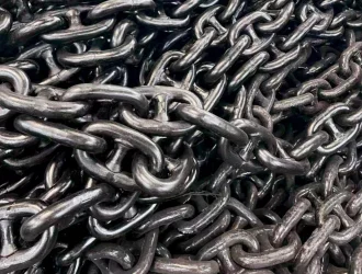 u2 32MM Stud Link Fish Chain black tar